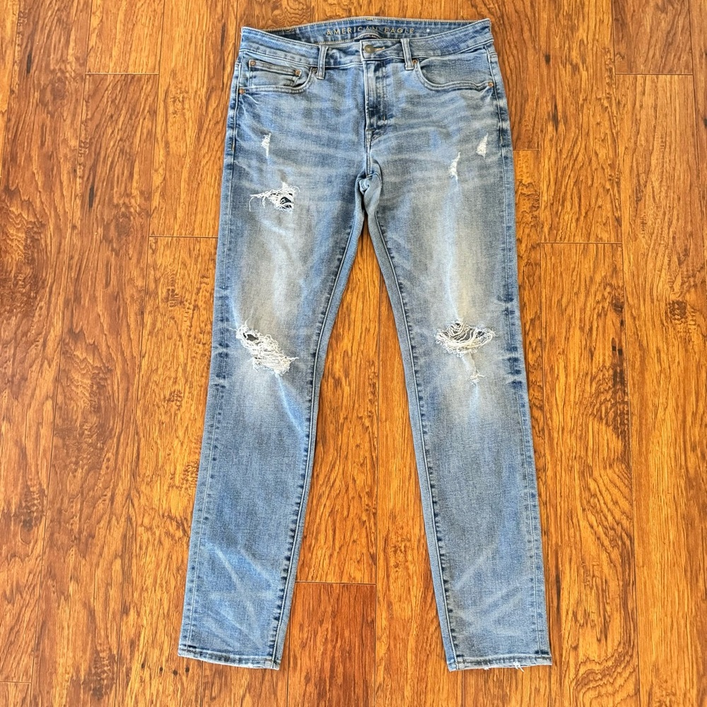 Men’s American Eagle Skinny Distressed Light Wash Jeans size 34x34